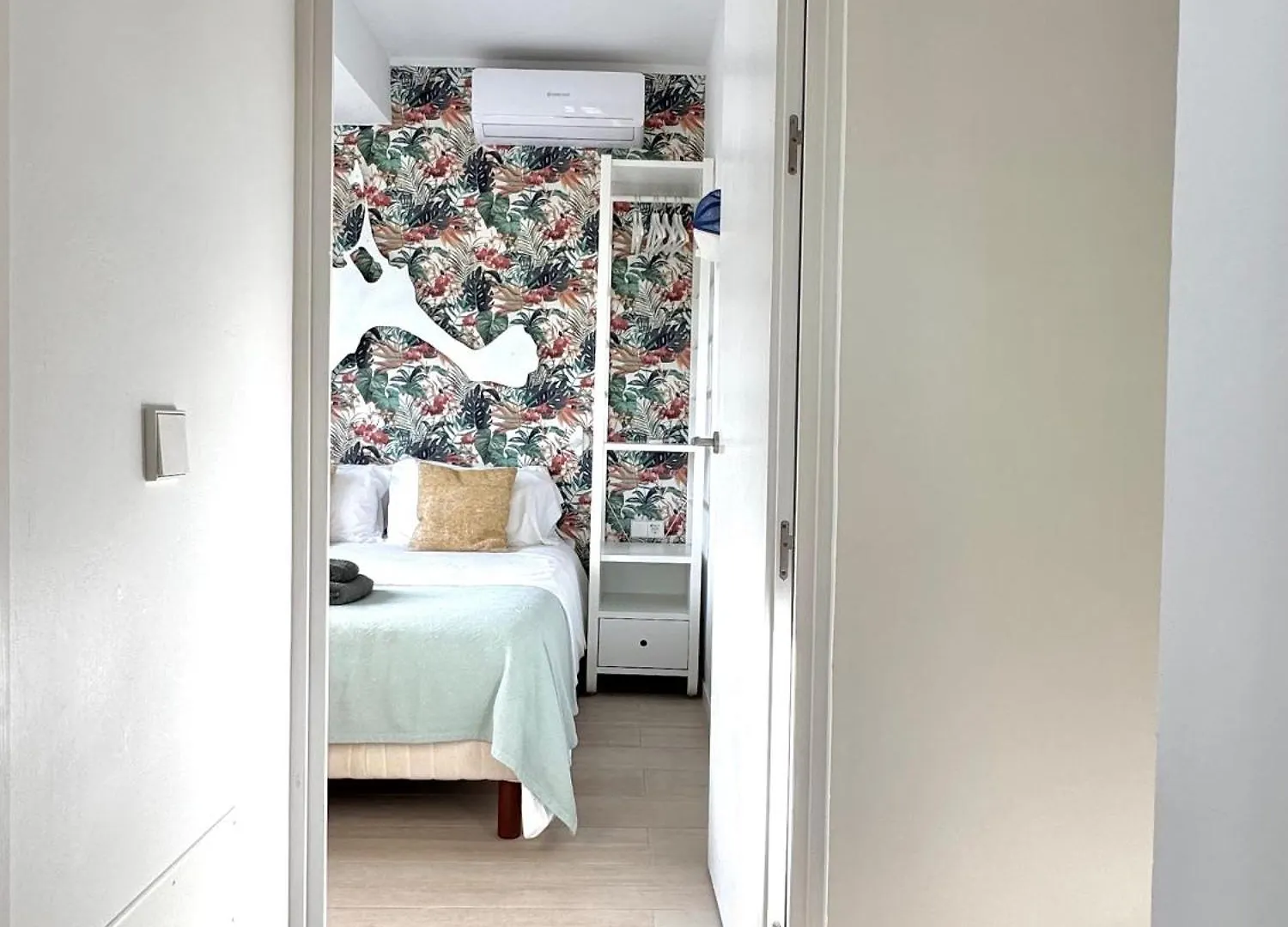 Appartamento Appartement Nobe Es Pujols Proche Plage, Vue Mer Spagna